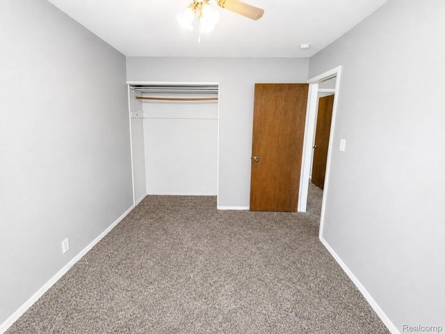 813 McKeighan Avenue, Flint, MI 48507