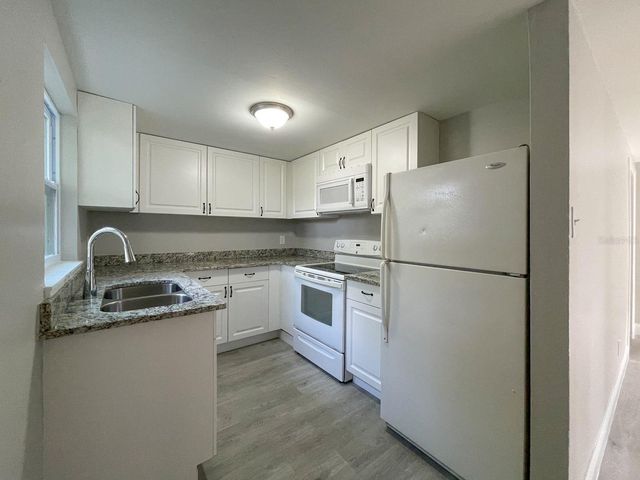 2704 E COLUMBUS DRIVE A, Tampa, FL 33605