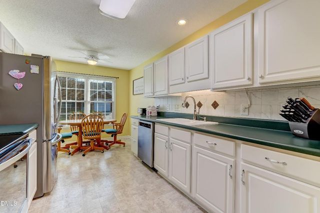 3027 Maple Avenue Q3, Burlington, NC 27215