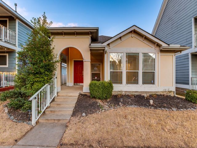 1636 Spanish Moss Way, Savannah, TX 76227