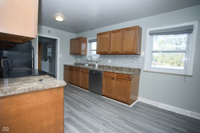 150 E Beechwood Lane, Indianapolis, IN 46227