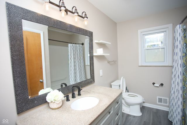 150 E Beechwood Lane, Indianapolis, IN 46227