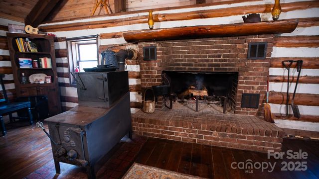 4189 Bristol Place, Collettsville, NC 28611