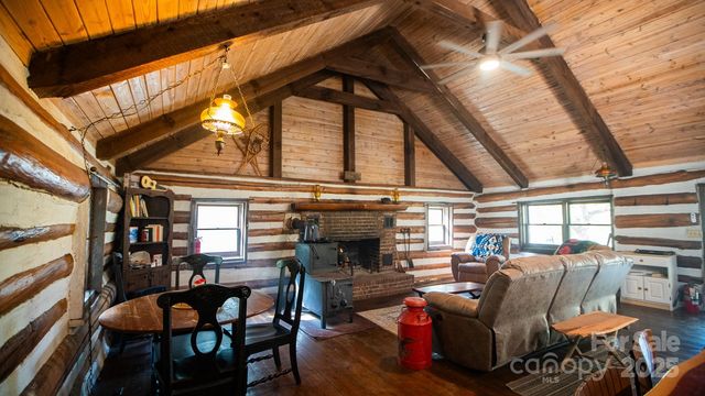 4189 Bristol Place, Collettsville, NC 28611