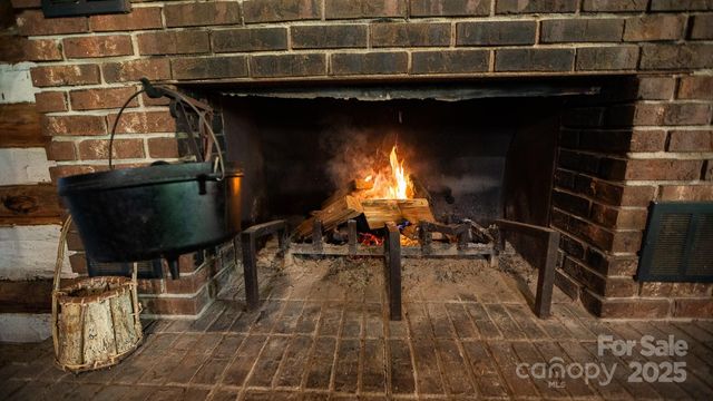 4189 Bristol Place, Collettsville, NC 28611