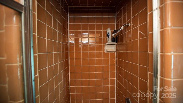 4189 Bristol Place, Collettsville, NC 28611