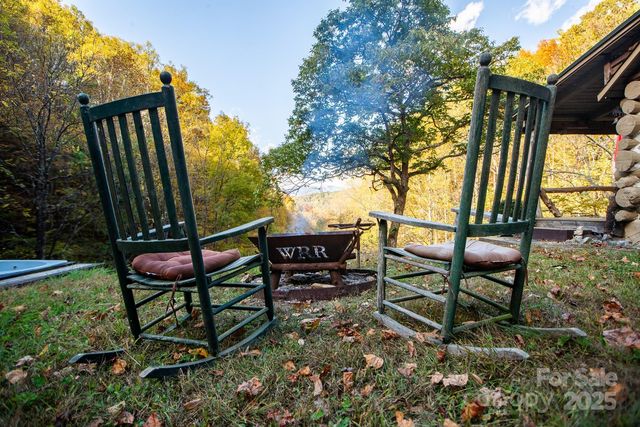 4189 Bristol Place, Collettsville, NC 28611