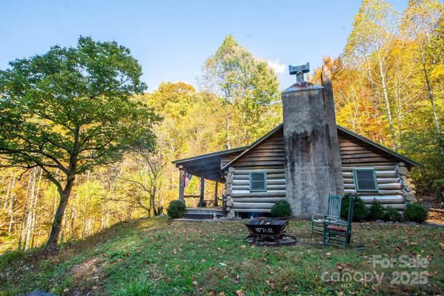 4189 Bristol Place, Collettsville, NC 28611