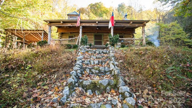 4189 Bristol Place, Collettsville, NC 28611