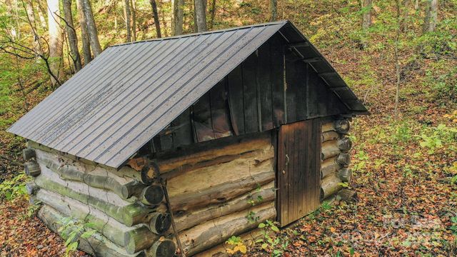 4189 Bristol Place, Collettsville, NC 28611