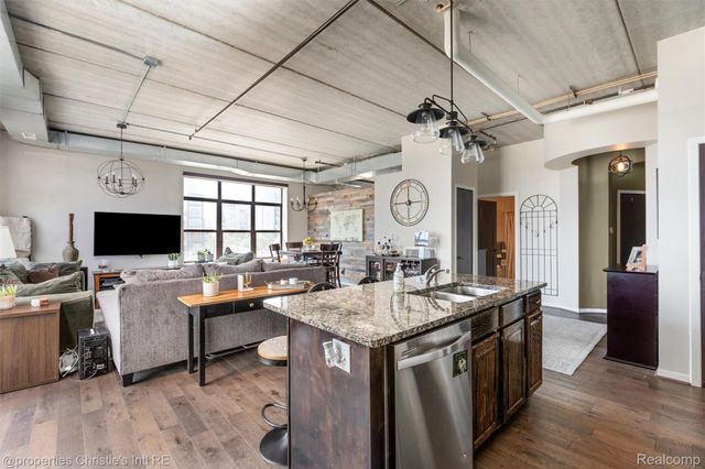 66 WINDER Street 332, Detroit, MI 48201