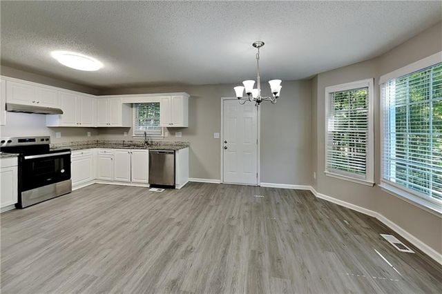 339 Abbington Lane, Douglasville, GA 30134
