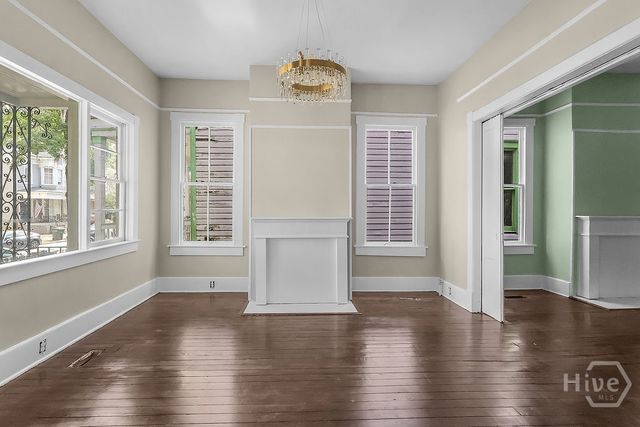 221 W 39th Street, Savannah, GA 31401