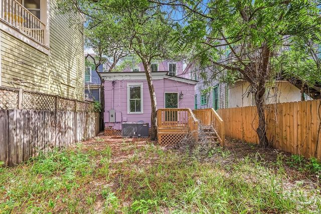 221 W 39th Street, Savannah, GA 31401