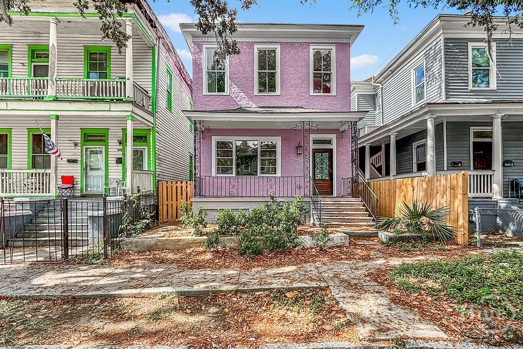 221 W 39th Street, Savannah, GA 31401