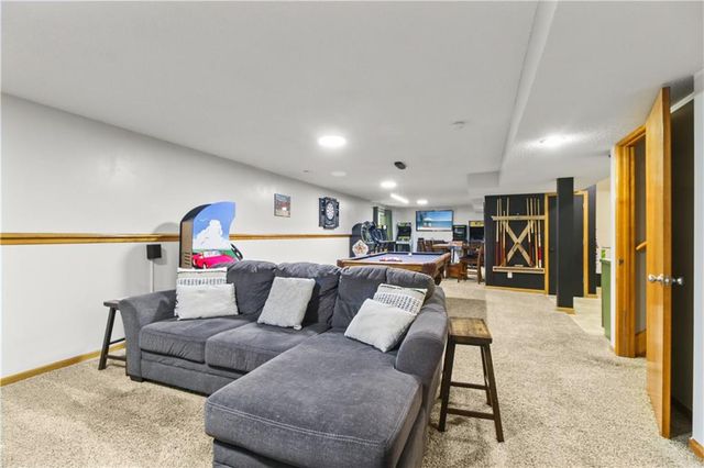 1715 Overbrook Lane, Raymore, MO 64083