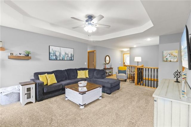 1715 Overbrook Lane, Raymore, MO 64083