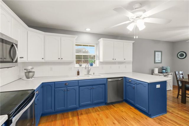 1715 Overbrook Lane, Raymore, MO 64083