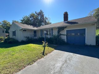 3 Pleasant Street, East Windsor, CT 06088