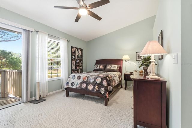 9034 LAKE PLACE LANE 9034, Tampa, FL 33634