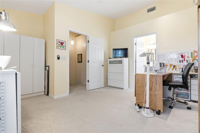 9034 LAKE PLACE LANE 9034, Tampa, FL 33634