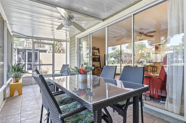 9034 LAKE PLACE LANE 9034, Tampa, FL 33634