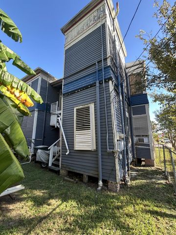 1626 Church Street, Galveston, TX 77550