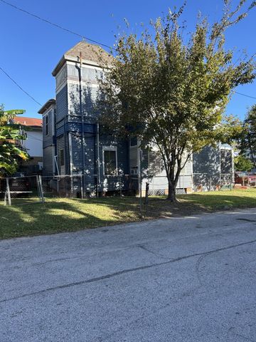 1626 Church Street, Galveston, TX 77550
