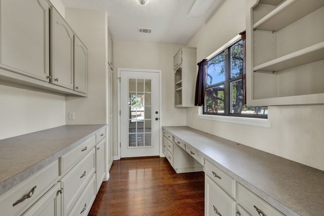 1560 Roadrunner Lane, Canyon Lake, TX 78133