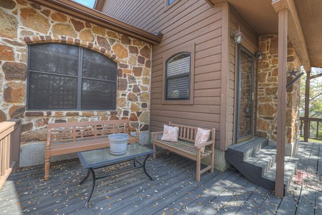 1560 Roadrunner Lane, Canyon Lake, TX 78133