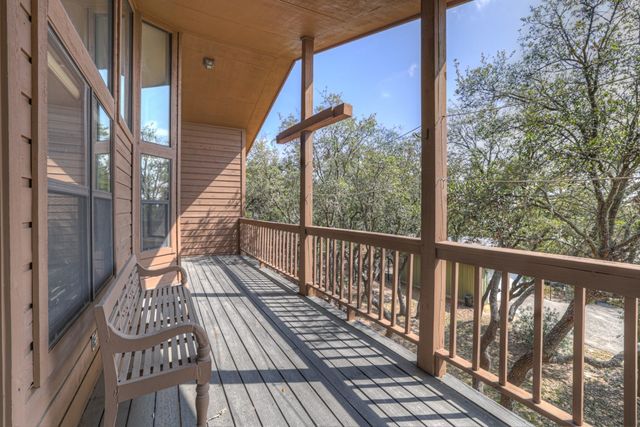 1560 Roadrunner Lane, Canyon Lake, TX 78133