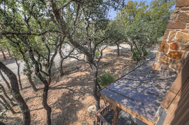 1560 Roadrunner Lane, Canyon Lake, TX 78133