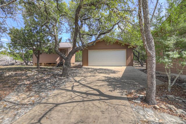 1560 Roadrunner Lane, Canyon Lake, TX 78133