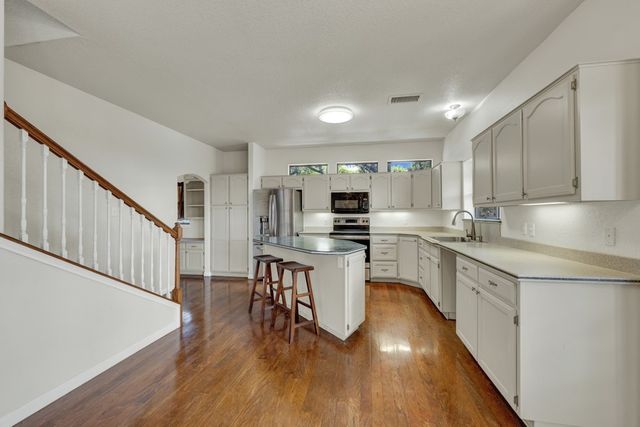 1560 Roadrunner Lane, Canyon Lake, TX 78133