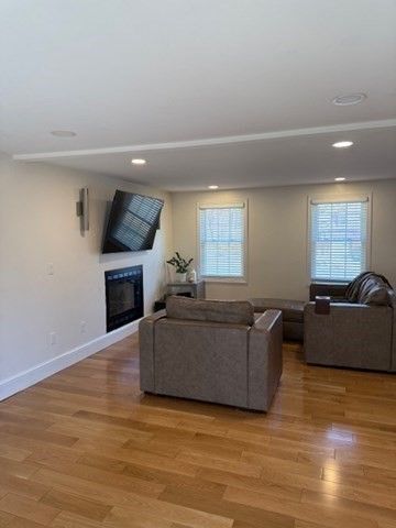 45 Mulberry Cir, Ayer, MA 01432
