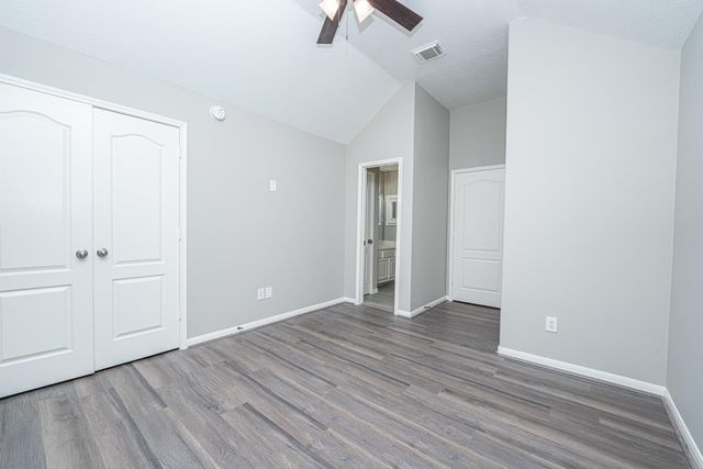 406 N Marathon Way, Stafford, TX 77477