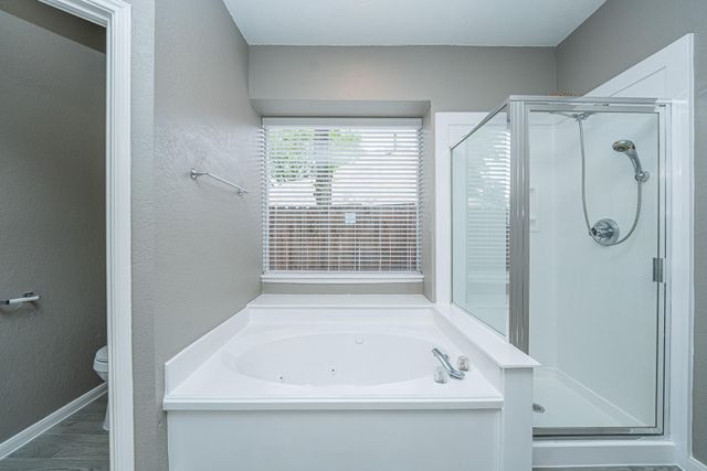 406 N Marathon Way, Stafford, TX 77477