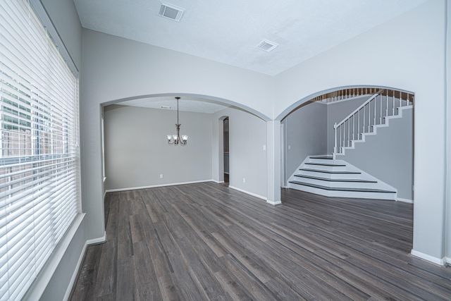 406 N Marathon Way, Stafford, TX 77477