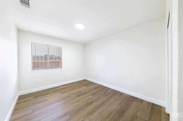 3504 Charlotte Street, Bakersfield, CA 93313