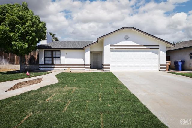 3504 Charlotte Street, Bakersfield, CA 93313