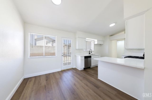 3504 Charlotte Street, Bakersfield, CA 93313