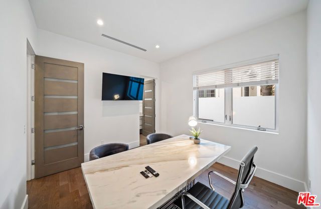 363 N SWEETZER Avenue, Los Angeles, CA 90048