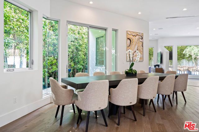 363 N SWEETZER Avenue, Los Angeles, CA 90048