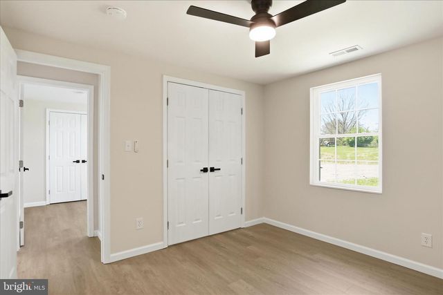 266 BIG SPRING DR, Kearneysville, WV 25430