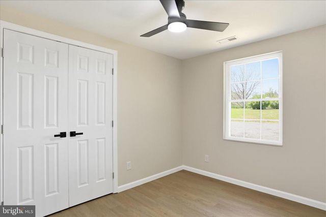 266 BIG SPRING DR, Kearneysville, WV 25430