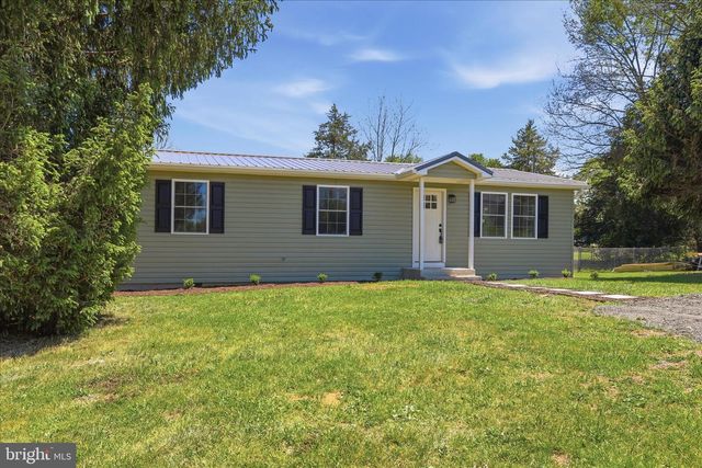 266 BIG SPRING DR, Kearneysville, WV 25430