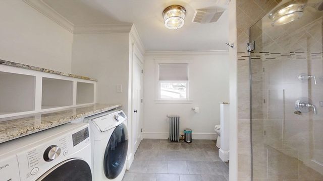 54 Jordan St, Haverhill, MA 01830