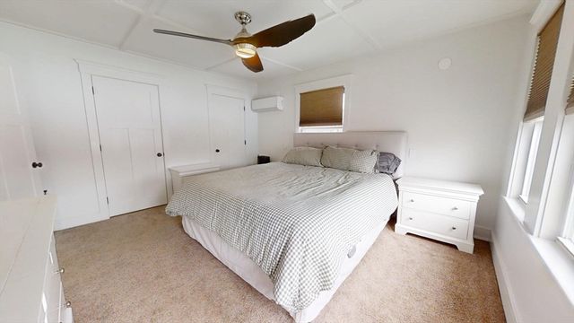 54 Jordan St, Haverhill, MA 01830