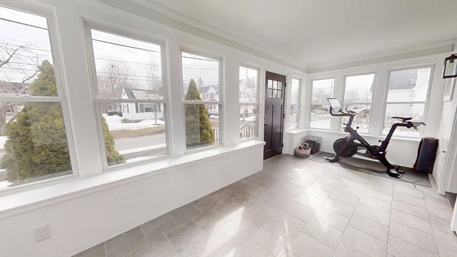 54 Jordan St, Haverhill, MA 01830