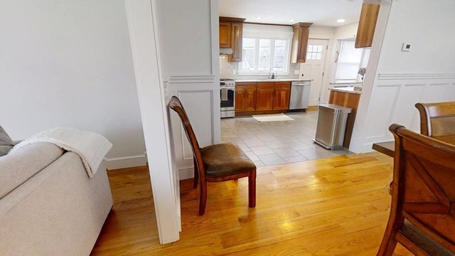 54 Jordan St, Haverhill, MA 01830